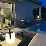 Piscine & Petanque Vendégház 3*