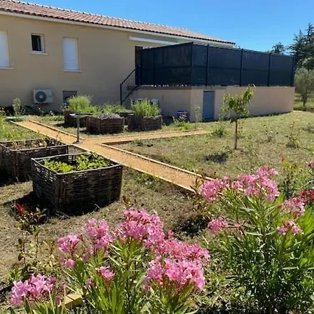 Casa de Férias Avec Piscine / 6 Personnes