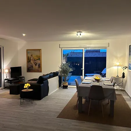 Piscine & Petanque 4*