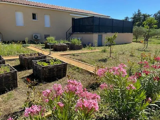 בית הארחה Avec Piscine / 6 Personnes
