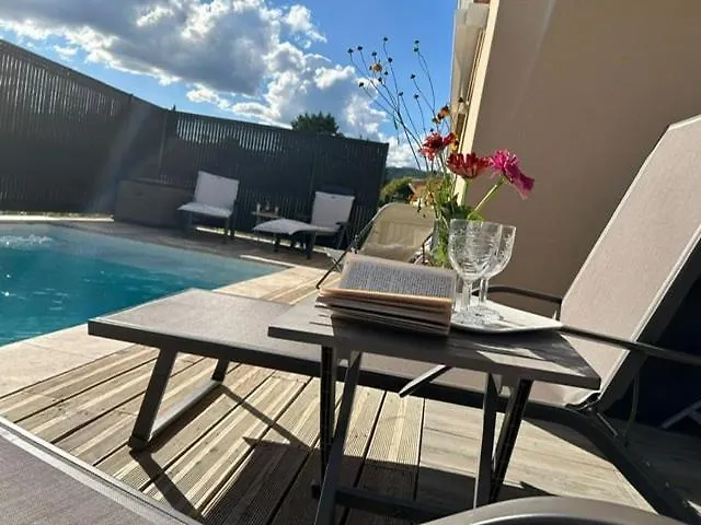 בית הארחה Avec Piscine / 6 Personnes